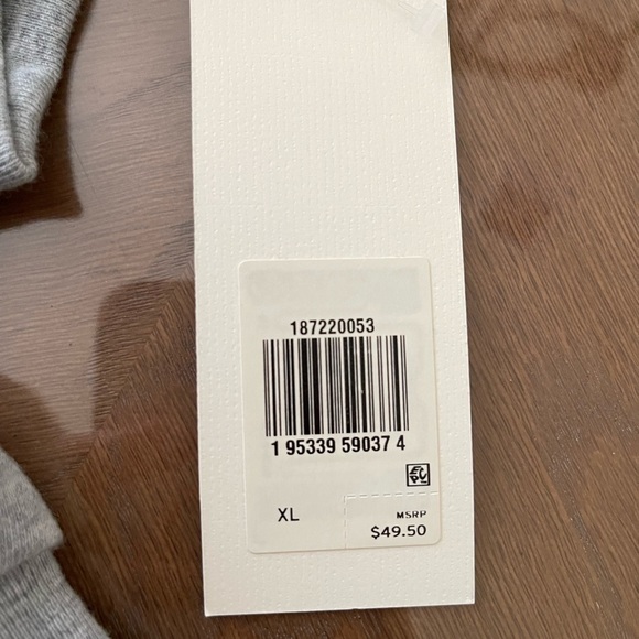 Levi’s Cropped Sweater Pullover heather grey Women’s Size XL - Picture 2 of 4